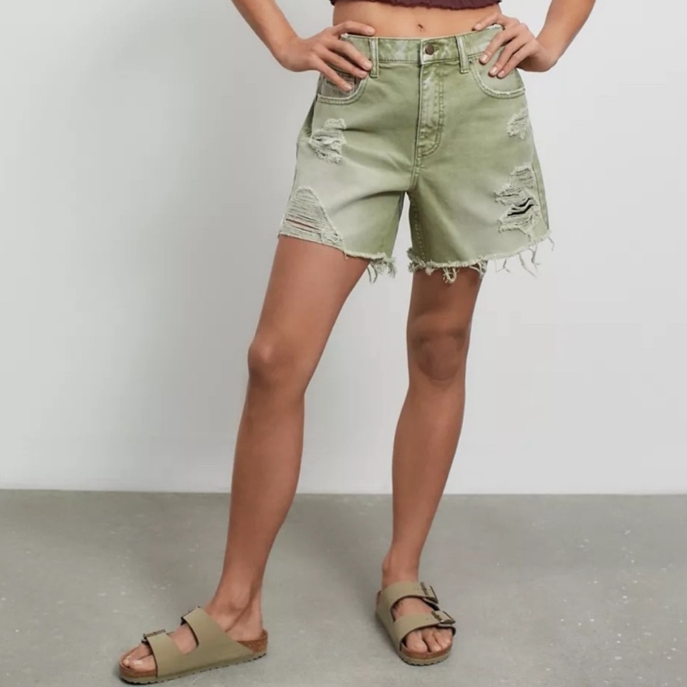Urban Outfitters Distressed Short